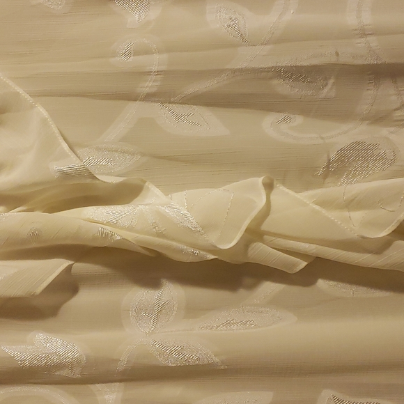 Womens ivory maxi dress - Picture 2 of 2